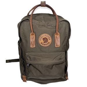 Fjallraven Kanken Backpack Olive Green